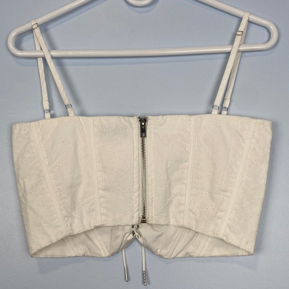 White Fox Boutique Women’s Corset Top White Size Medium M Basic Neural Chic - Picture 6 of 9